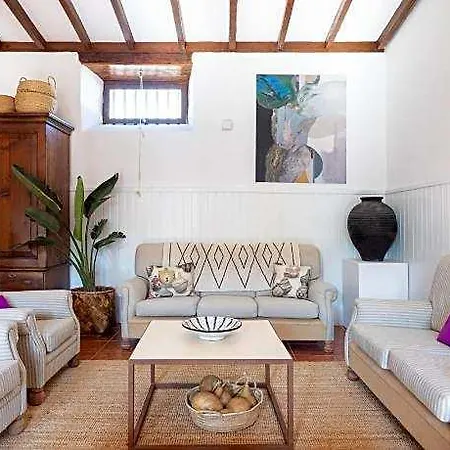 El Patio 4*